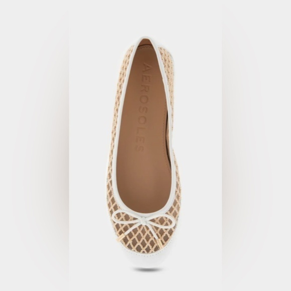 AEROSOLES Palma White Mesh Ballet flats size 6 $89 IMMACULATE